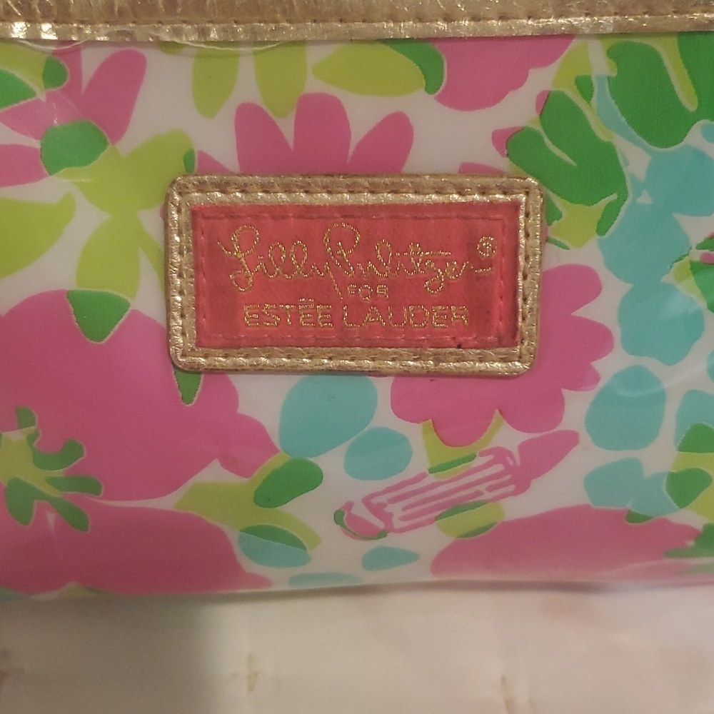 Lilly Pulitzer Estee Lauder Makeup Bag (37) - Picture 2 of 5